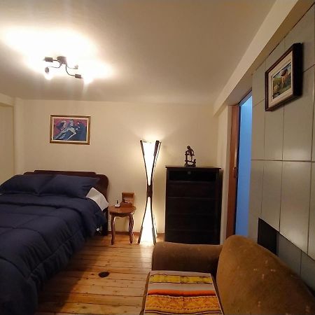 Hostal La Casa Tolena Quito - Ecuador Hotel Luaran gambar