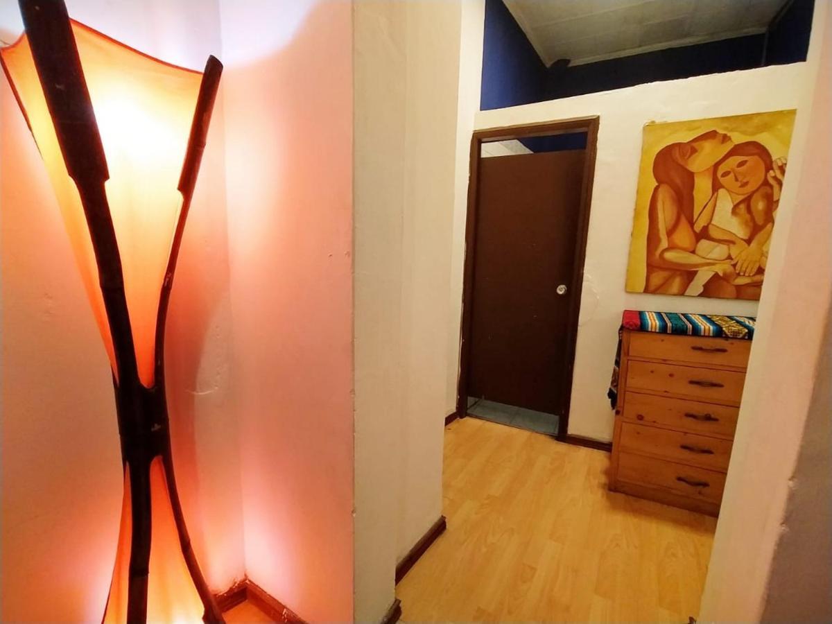 Hostal La Casa Tolena Quito - Ecuador Hotel Luaran gambar