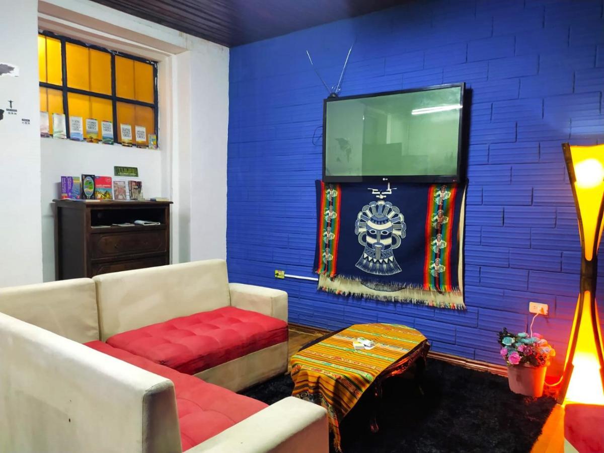 Hostal La Casa Tolena Quito - Ecuador Hotel Luaran gambar