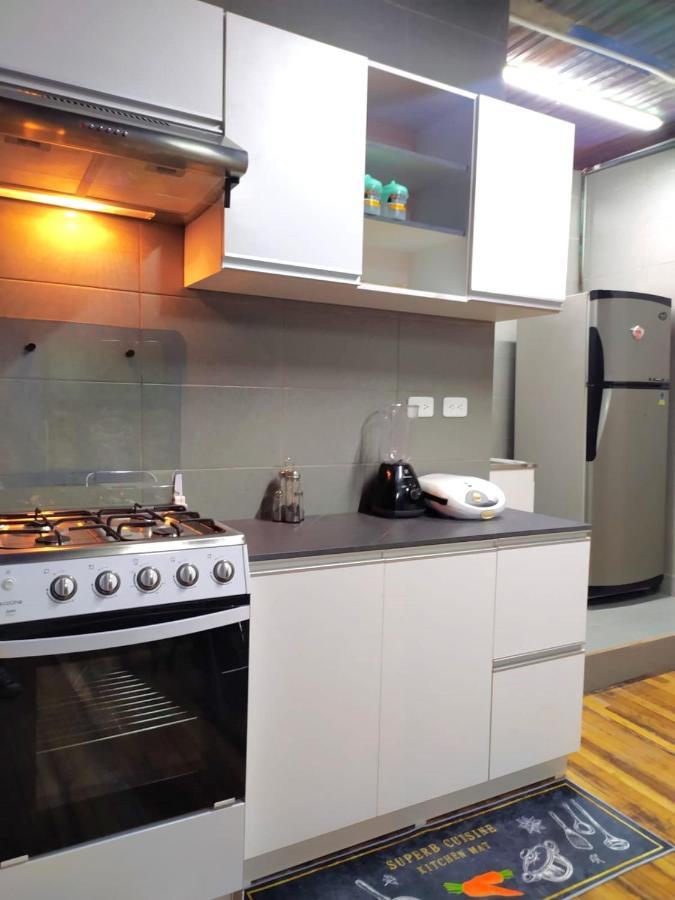 Hostal La Casa Tolena Quito - Ecuador Hotel Luaran gambar