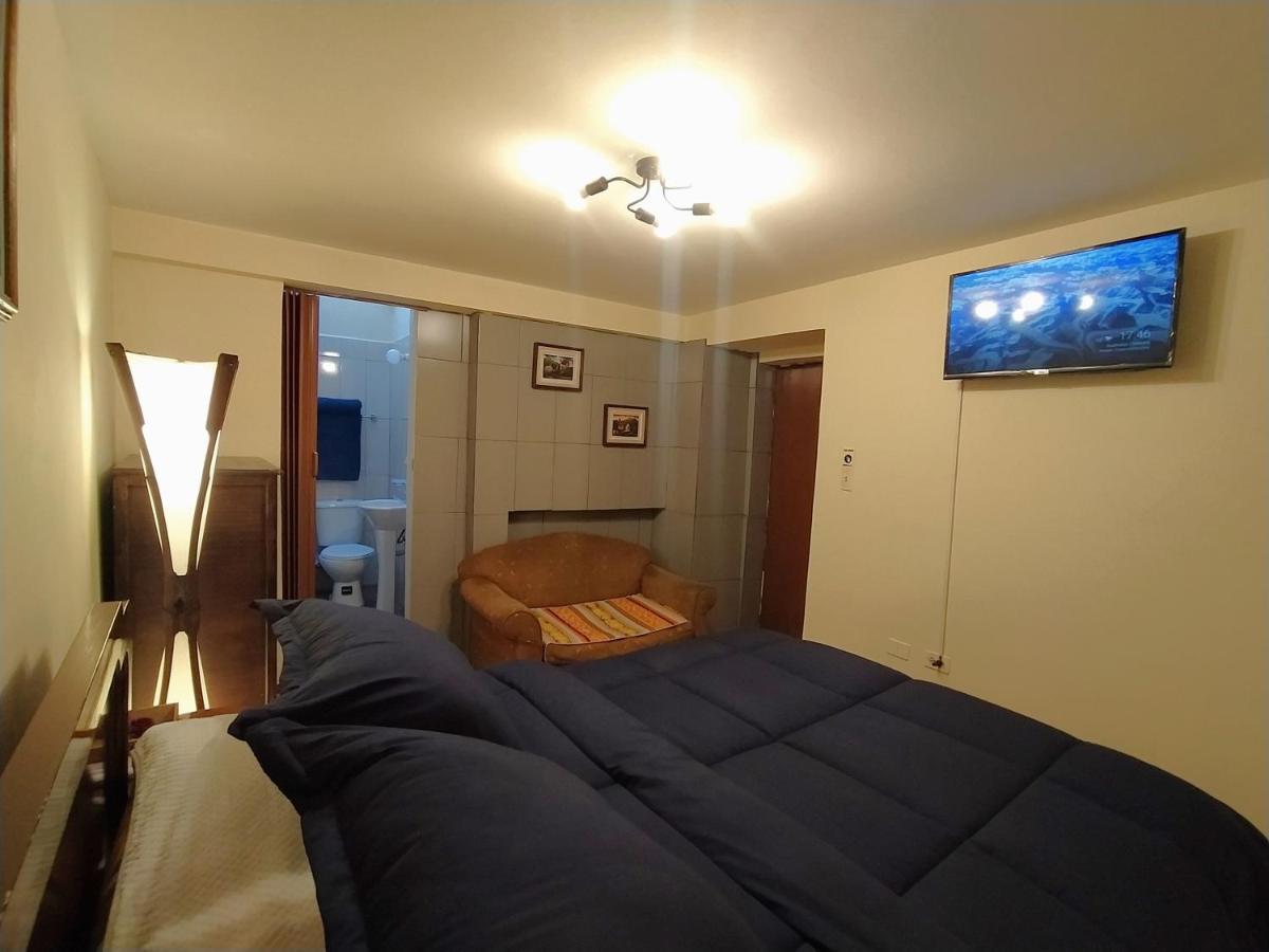 Hostal La Casa Tolena Quito - Ecuador Hotel Luaran gambar